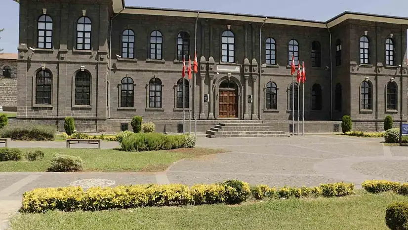 Aşırı sıcaklardan dolayı Diyarbakır Müzesi'nde yüzde 75'lik ziyaretçi düşüşü